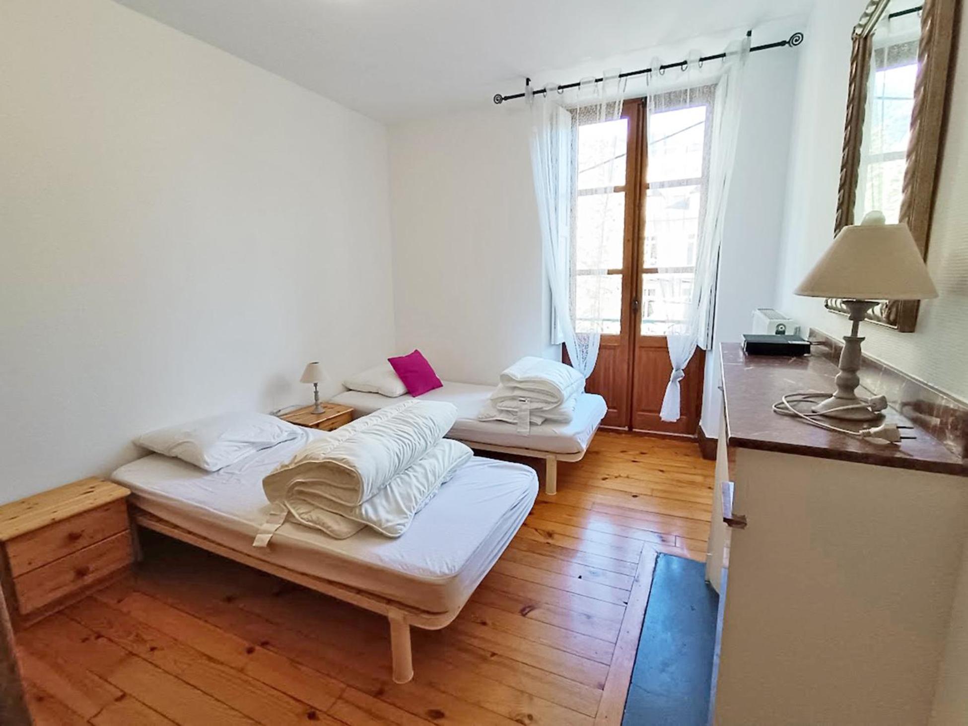 Le Petit Cerf, T3, Wifi, Cave Apartment Bagnères-de-Luchon Exterior foto